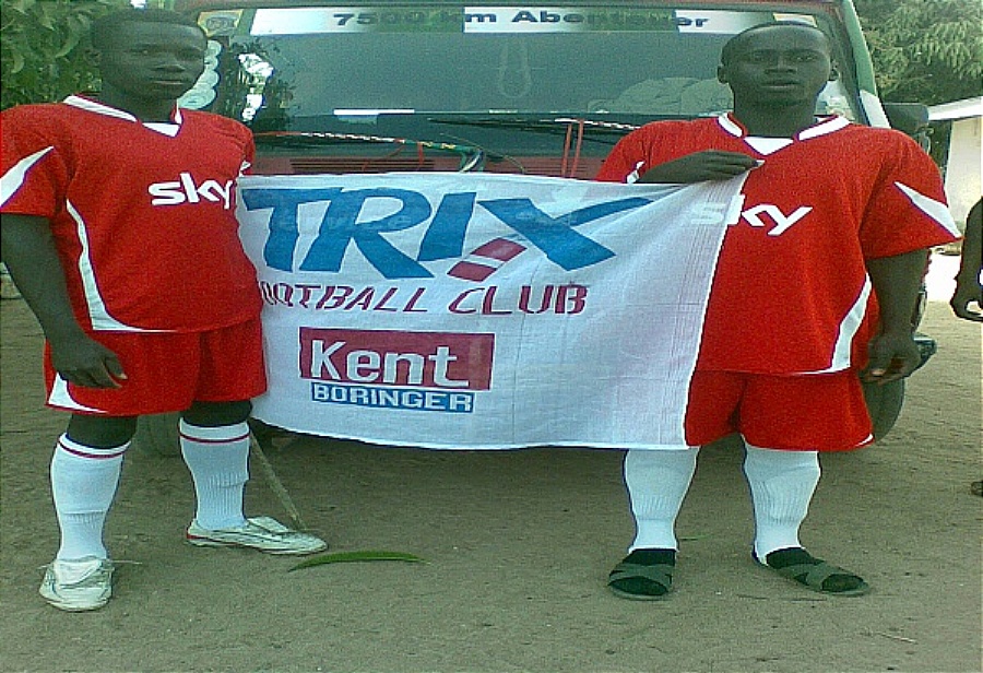 Gambiya Kent Boringer Trix Futbol Takm